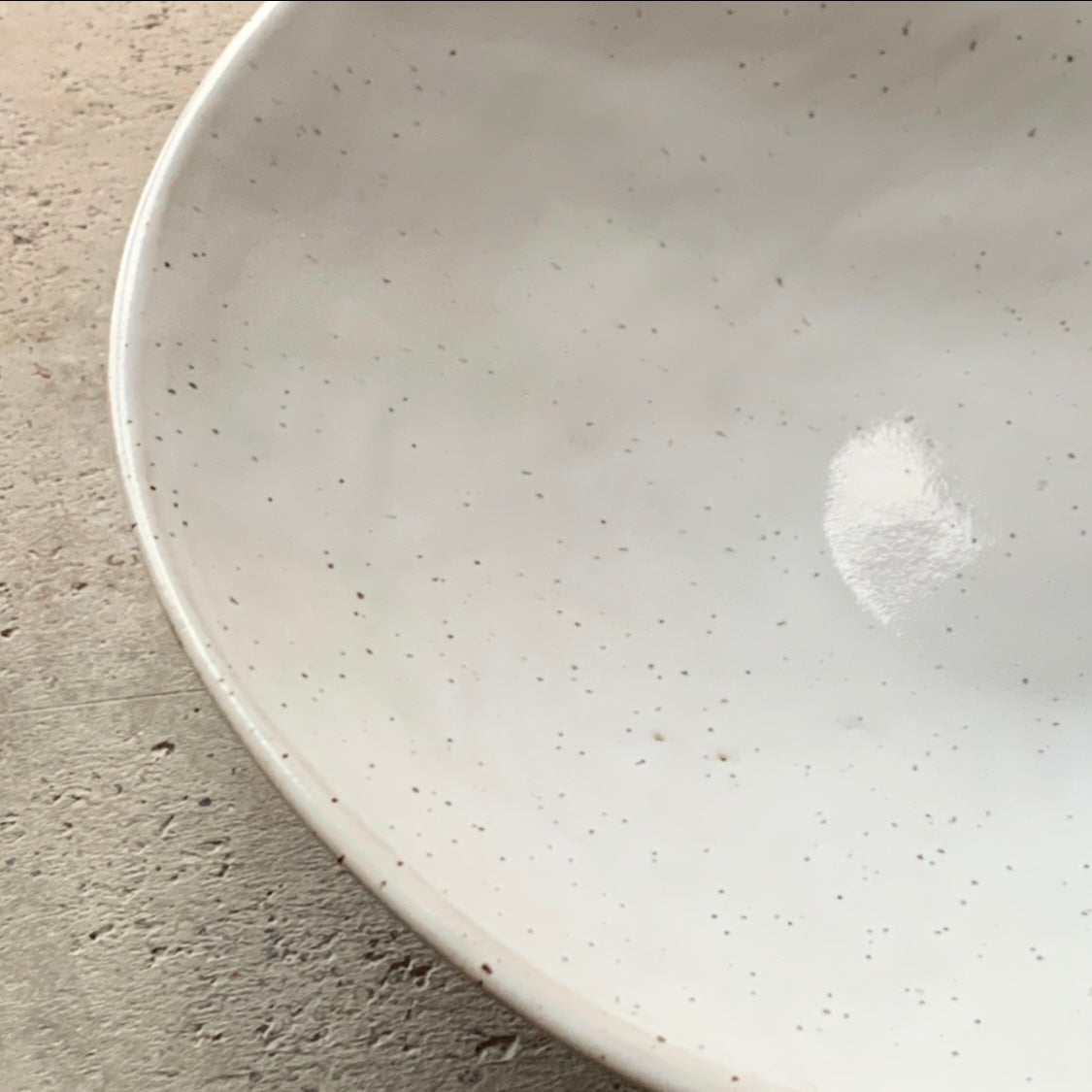 Tarjoiluvati - pilkkusavi, musta