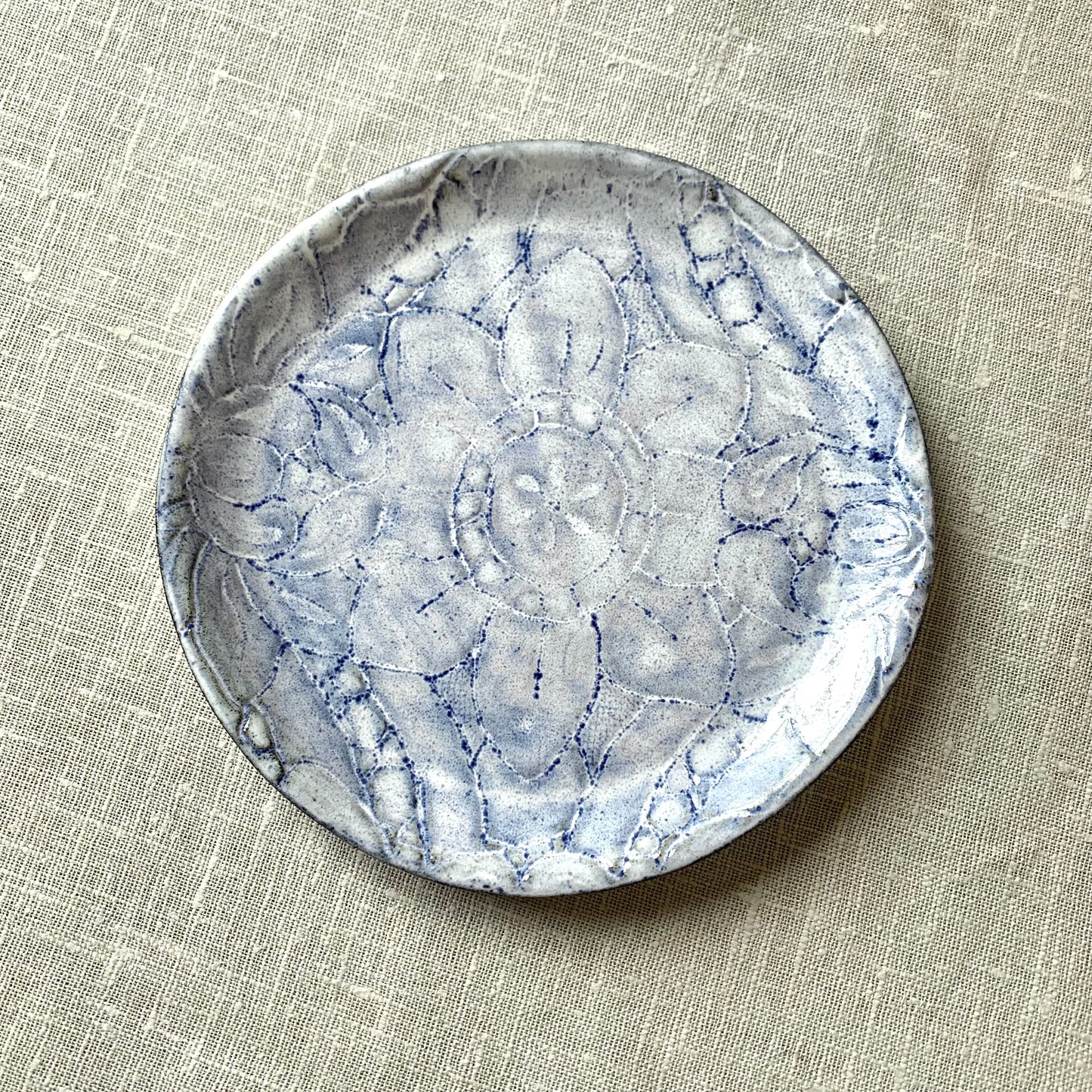 Leipälautanen - Lumme