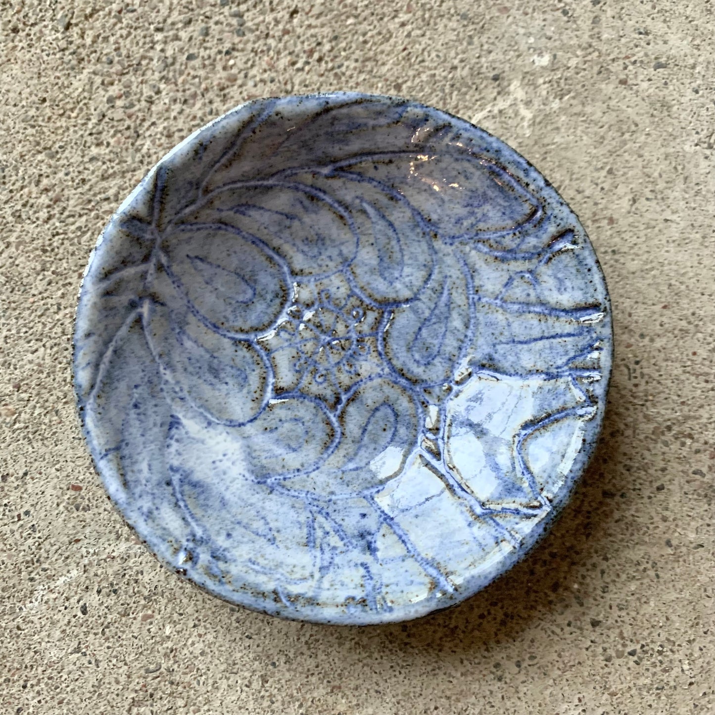 Pikkulautanen - Lumme