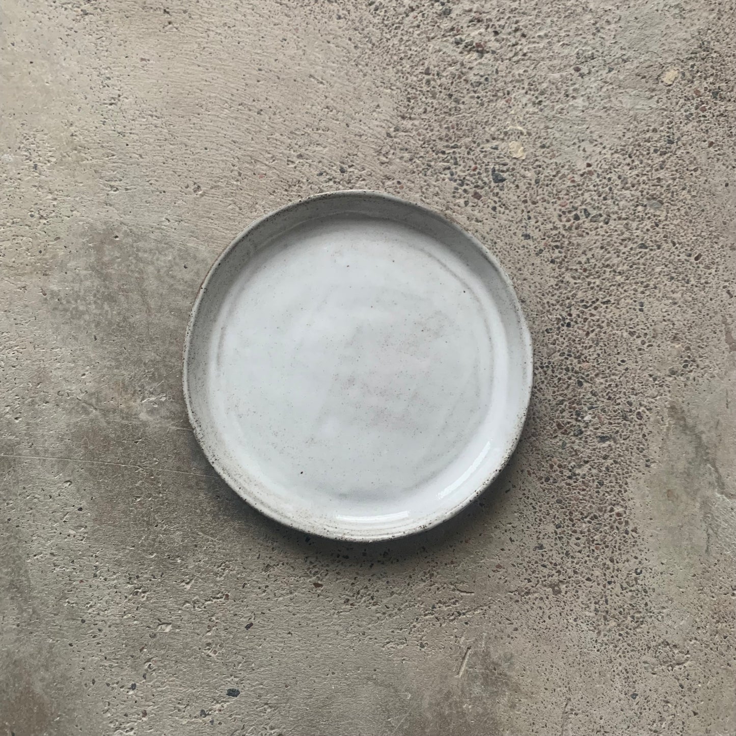 Leipälautanen Cilla (pienempi)