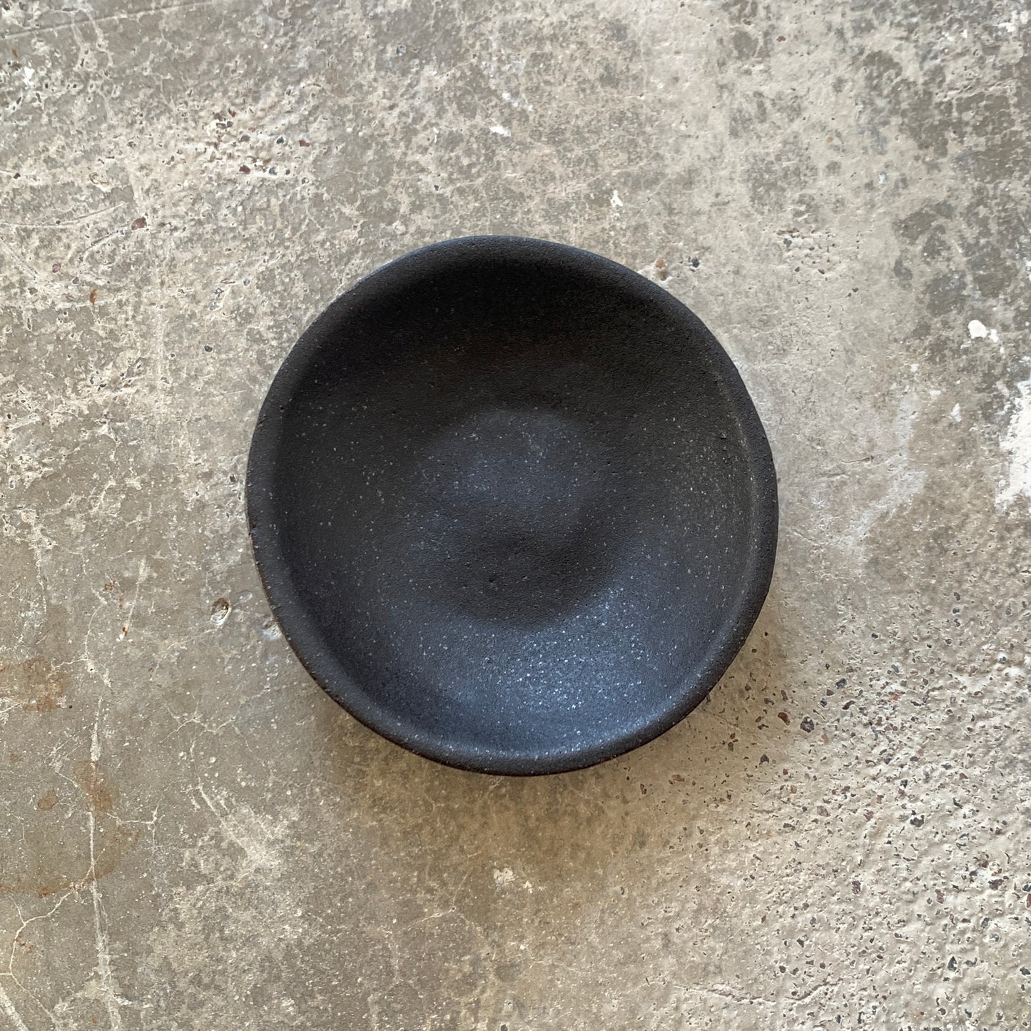 Pikkulautanen - Musta