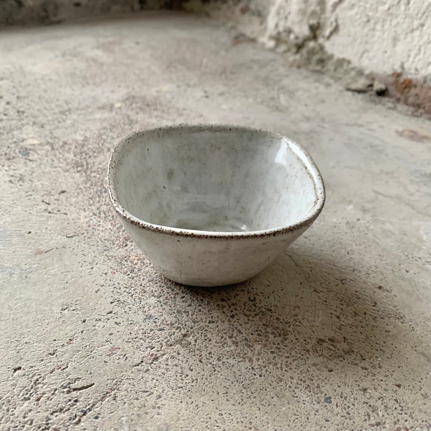 Pikkukulho Classic neliö