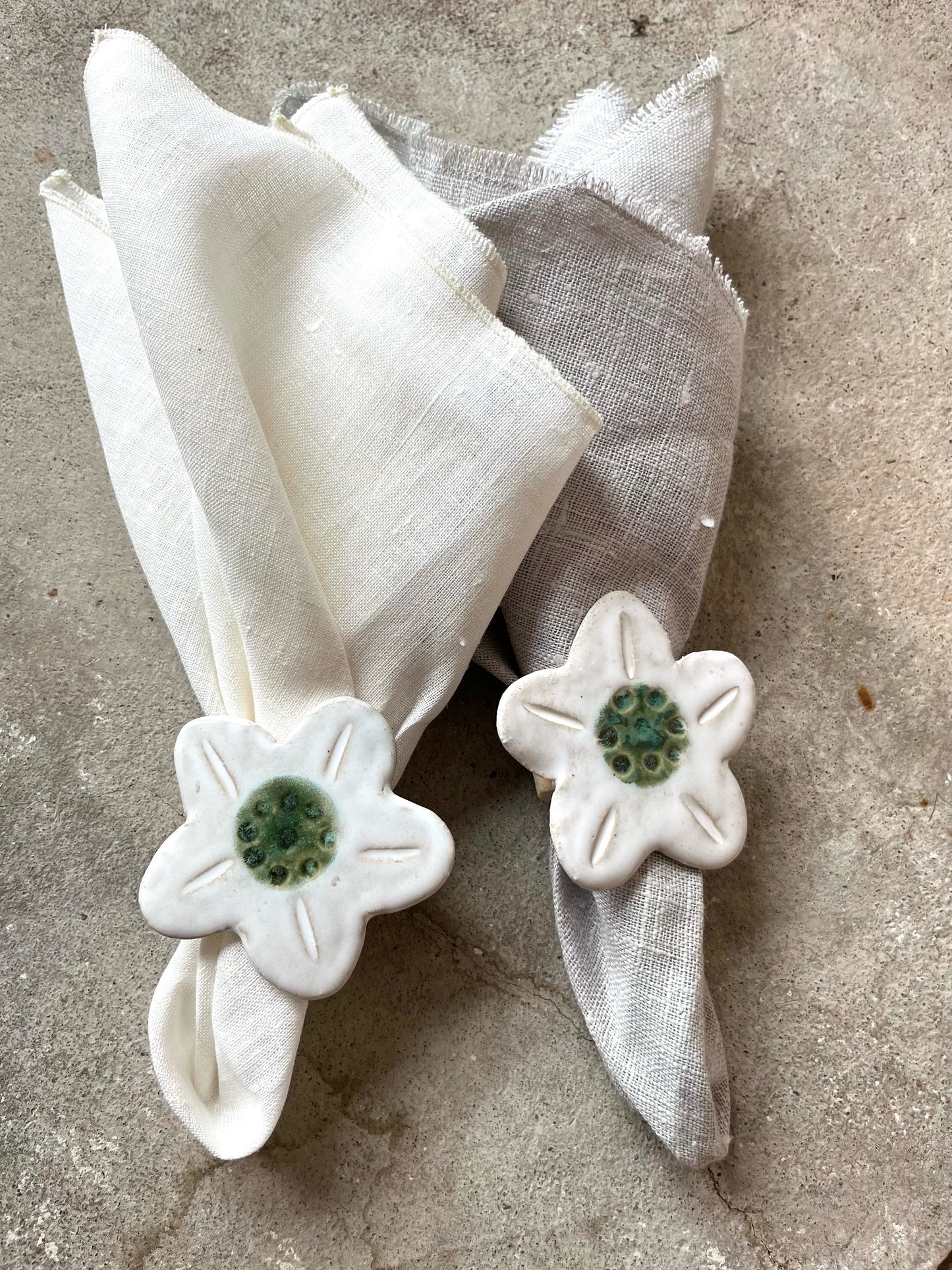 Lautasliina pidikkeet