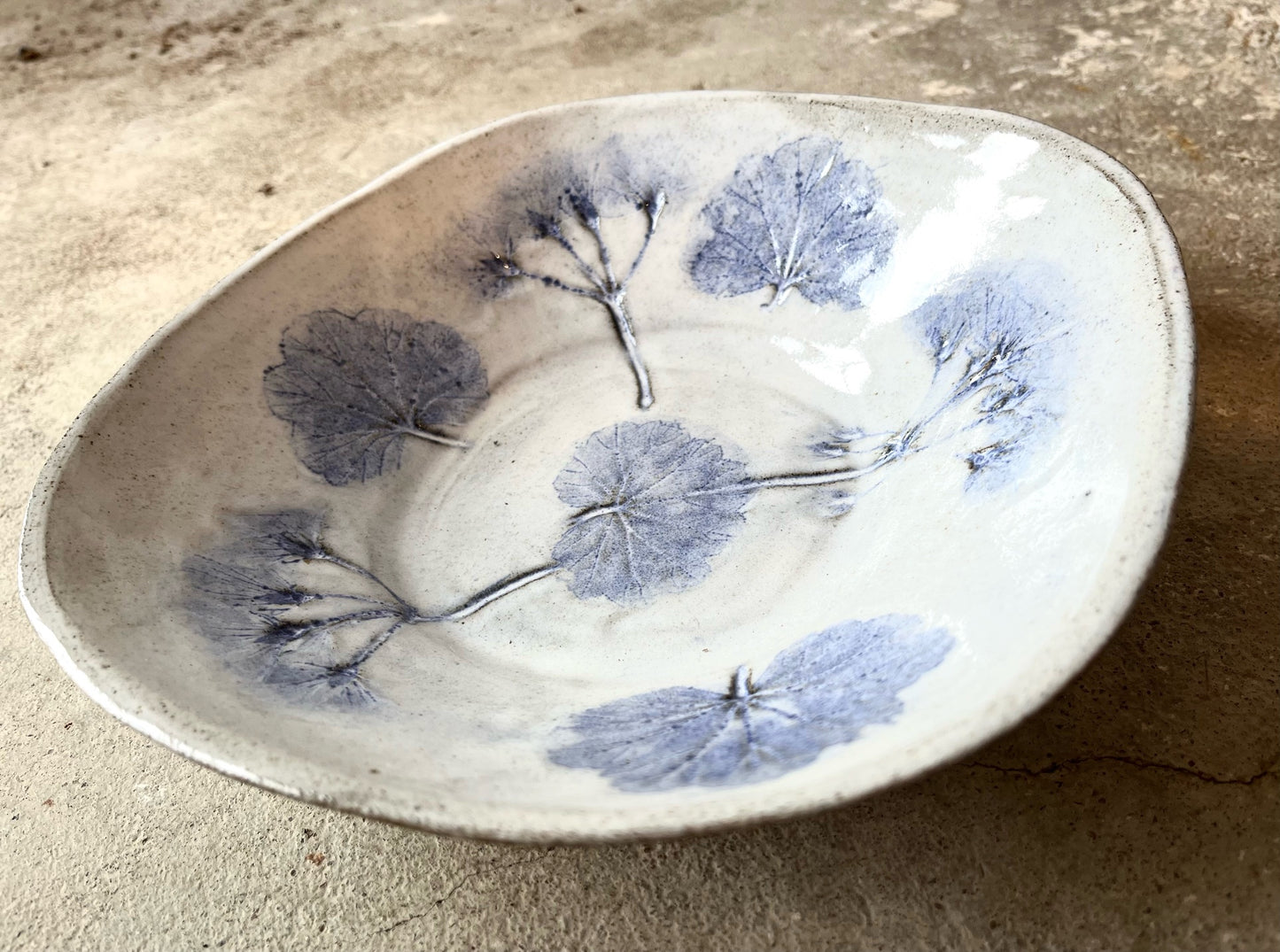 Pelargonia-tarjoilukulho