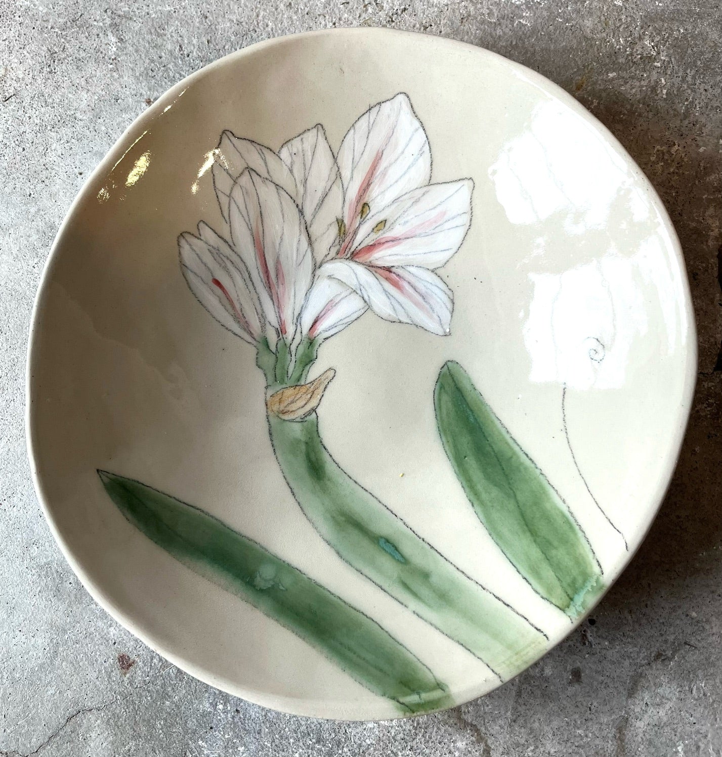 Pyöreä Amaryllis- tarjoilukulho